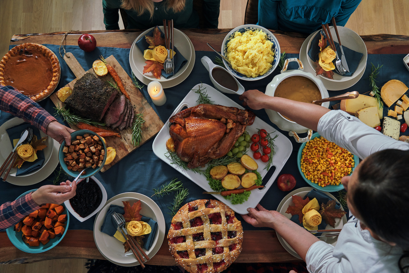Thanksgiving food table Thanksgiving food table