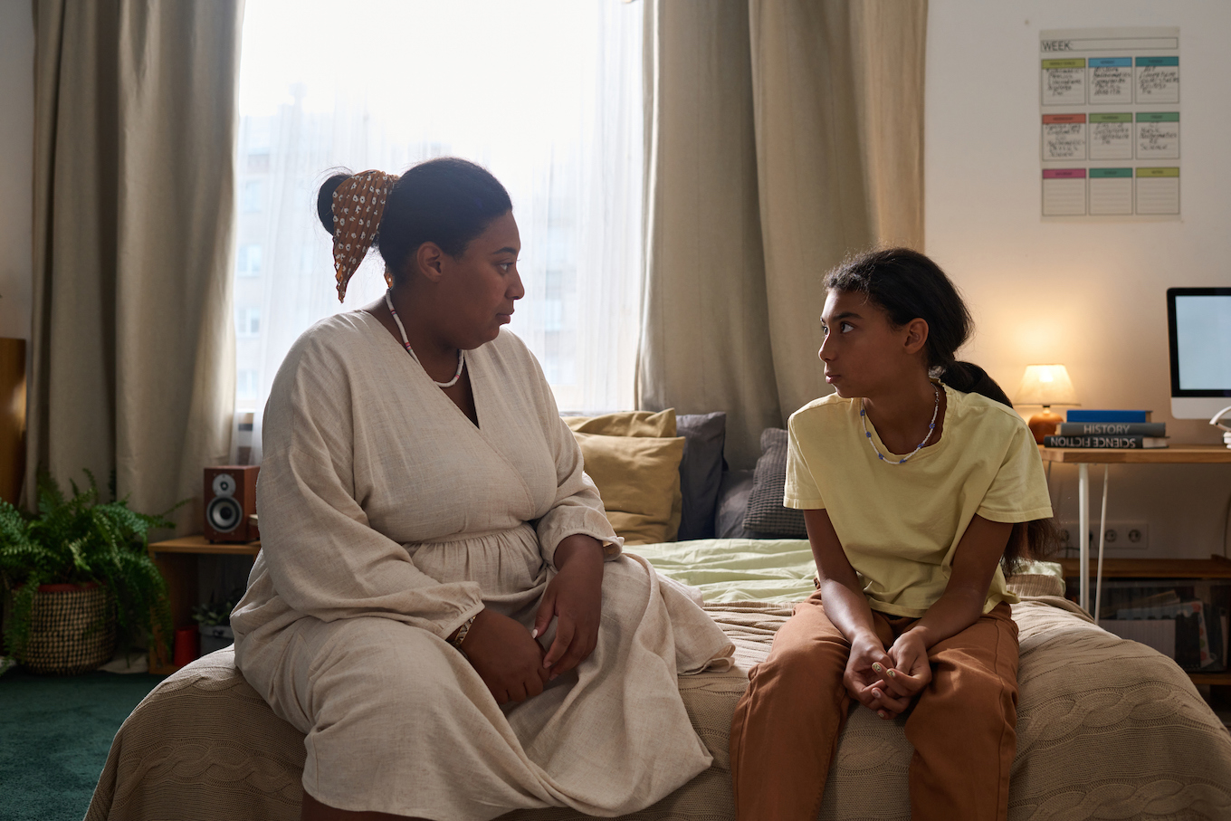 Mom and daughter talking Mom and daughter talking